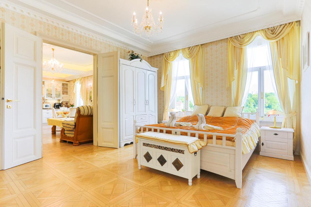 Apartman Nostalgia Karlsbad Buitenkant foto